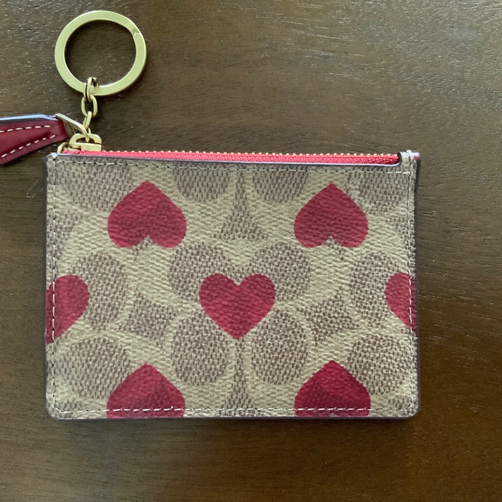 COACH Mini Skinny ID Case in Canvas Signature Logo Heart Print- Tan Red Hearts